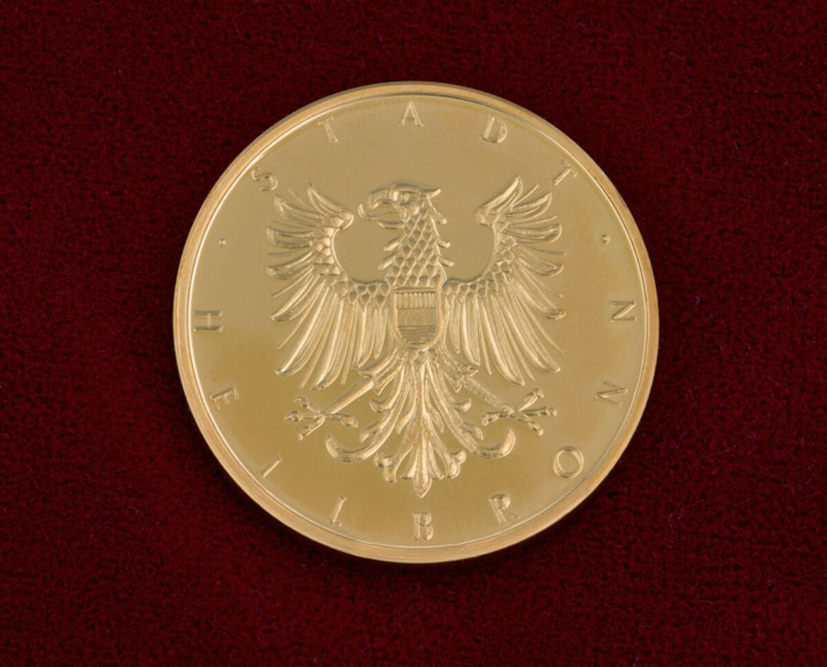 Goldene Münze - Vorderseite