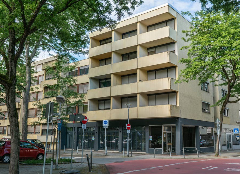 Blick auf das derzeitige Gebäude am Kaiser-Friedrich-Platz, das für den Bau des Wohnheims abgerissen wird.