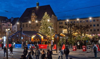 Heilbronn Weihnachtsmarkt mit Zufahrtsschutz am Marktplatz