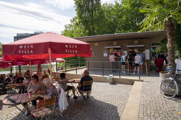 Weinpavillon am Neckar