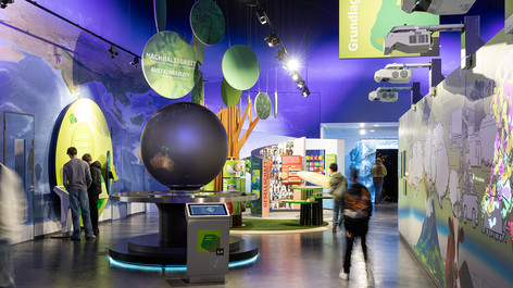 Ausstellung in der Klima Arena Sinsheim