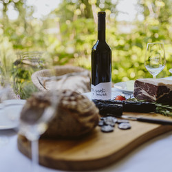Weinpicknick vom Weingut Schäfer-Heinrich
