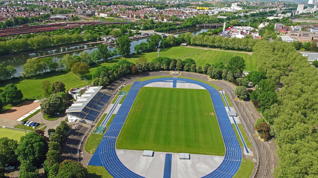 Das Heilbronner Frankenstadion könnte künftig Spielstätte für Begegnungen der 3. Fußballbundesliga werden. Foto: FSV Handelsvertretung / Jürgen Westenberger