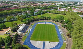Das Heilbronner Frankenstadion könnte künftig Spielstätte für Begegnungen der 3. Fußballbundesliga werden. Foto: FSV Handelsvertretung / Jürgen Westenberger