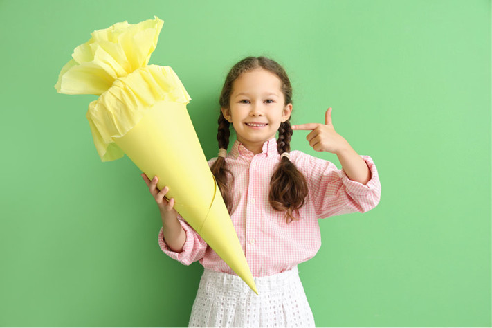 Mädchen mit Schultüte