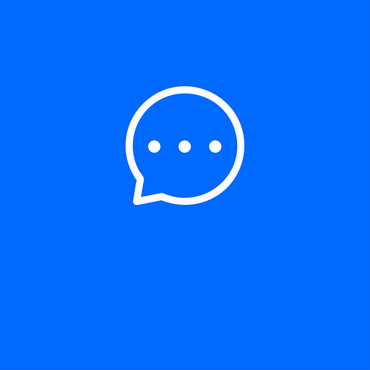 Symbolbild Kontakte: Weiße Sprechblase mit drei Punkten auf leuchtend blauem Hintergrund als Symbol für Kommunikation und Dialog.