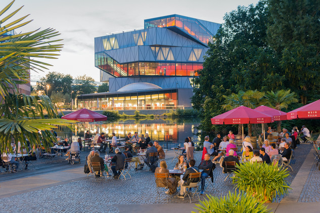 Weinpavillon am Neckar