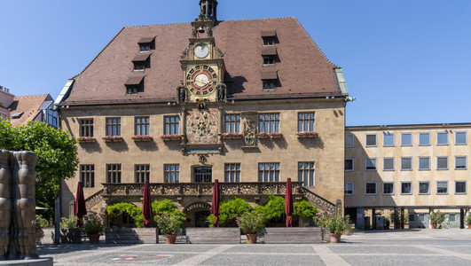 Mit dem Weindorf 2024 wurde die Waffenverbotszone vom Bahnhofsvorplatz auf die Innenstadt ausgeweitet. Foto: Stadt Heilbronn/Jürgen Häffner