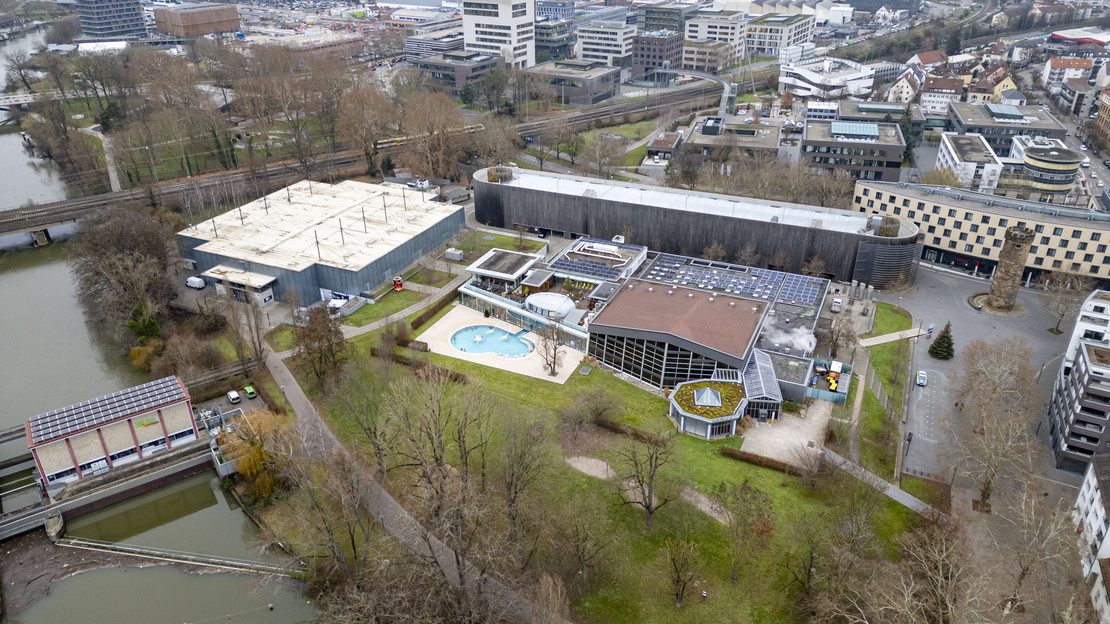 Luftbild auf dem man das Gebiet sieht. Darauf sind das Soleo, die eissporthalle, die Rollsporthalle