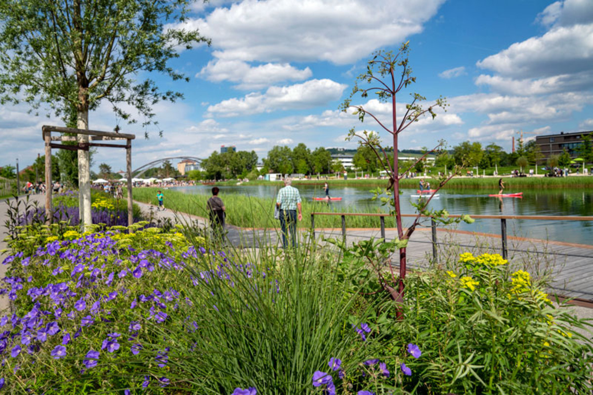 Staudenrabatten am Karlssee - Foto: BUGA Heilbronn 2019 GmbH