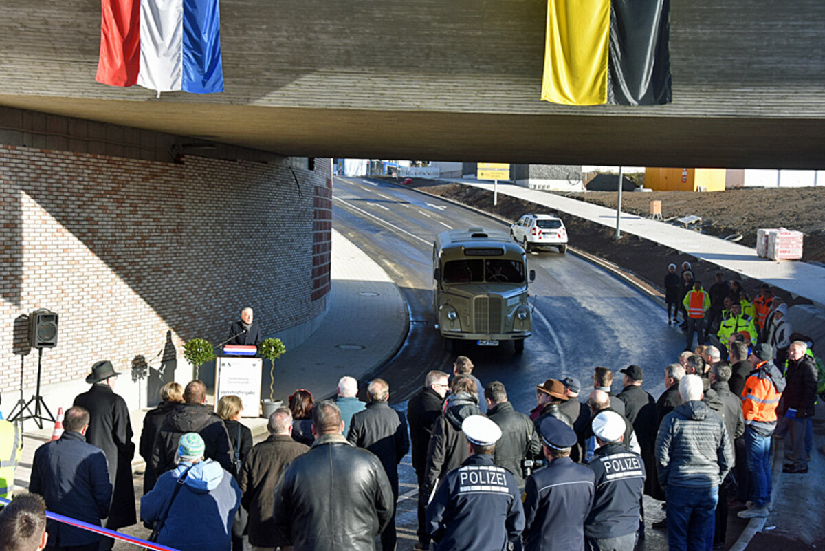 Verkehrsfreigabe am Sonnenbrunnen (Februar 2019) - Foto: Diebold
