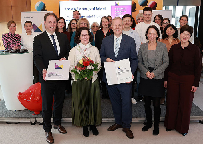 Auszeichnung der Stadtbibliothek Heilbronn zur Bibliothek des Jahres in Stuttgart