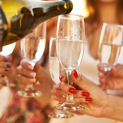 Mädels Sekt und Secco Tour