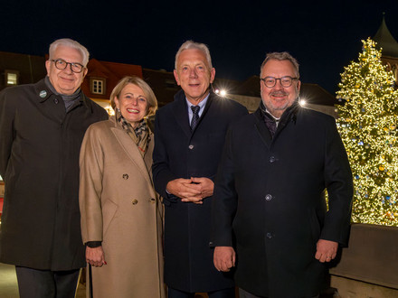 Erster Bürgermeister Martin Diepgen (v.l.), Bürgermeisterin Agnes Christner, Oberbürgermeister Harry Mergel und Bürgermeister Andreas Ringle