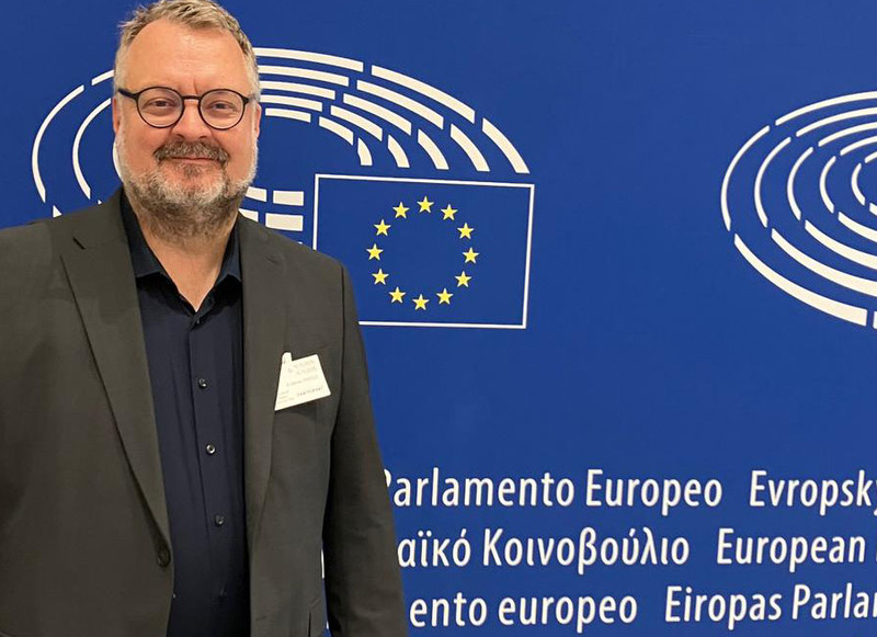 Baubürgermeister Andreas Ringle vertrat die Stadt Heilbronn und stelle die aktuellen Projekte vor.