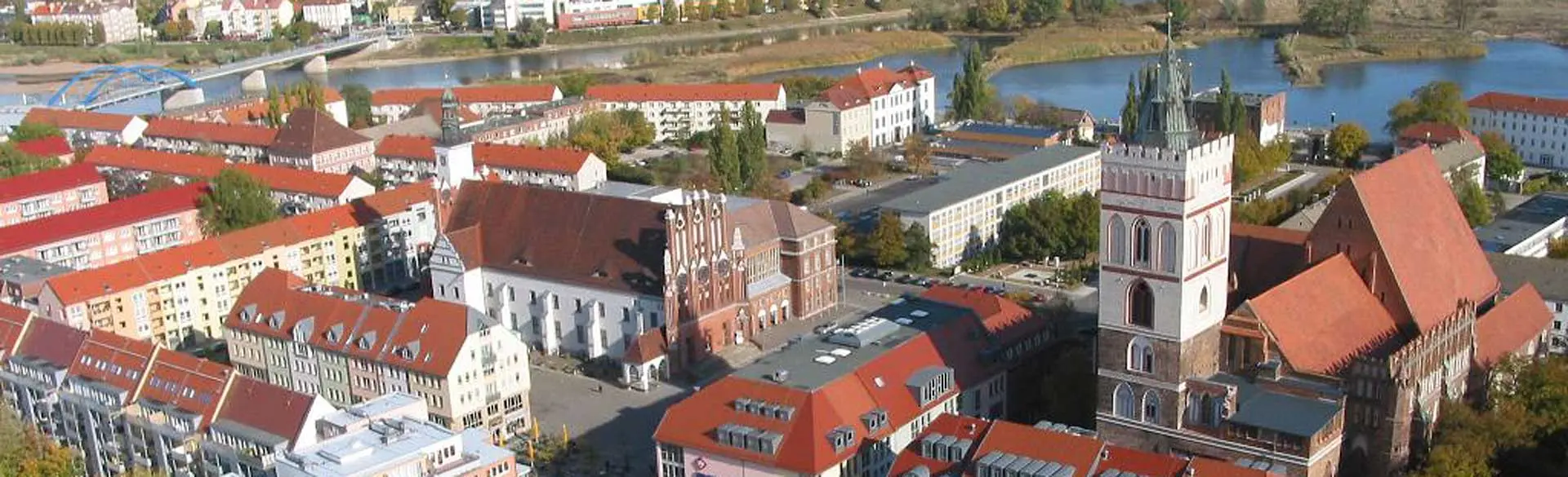 Man sieht eine Foto der Innenstadt von Frankfurt (Oder)