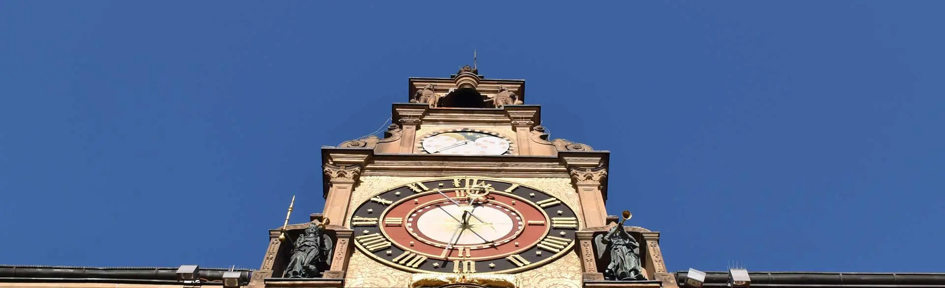 Schmuckbild: Rathaus Heilbronn, historische Kunstuhr.