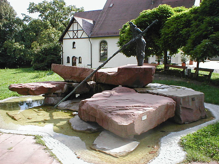 Fährbrunnen in Klingenberg