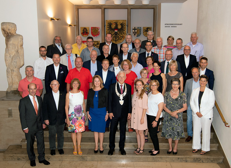 Mit dem neu konstituierten Gemeinderat (Juli 2019)