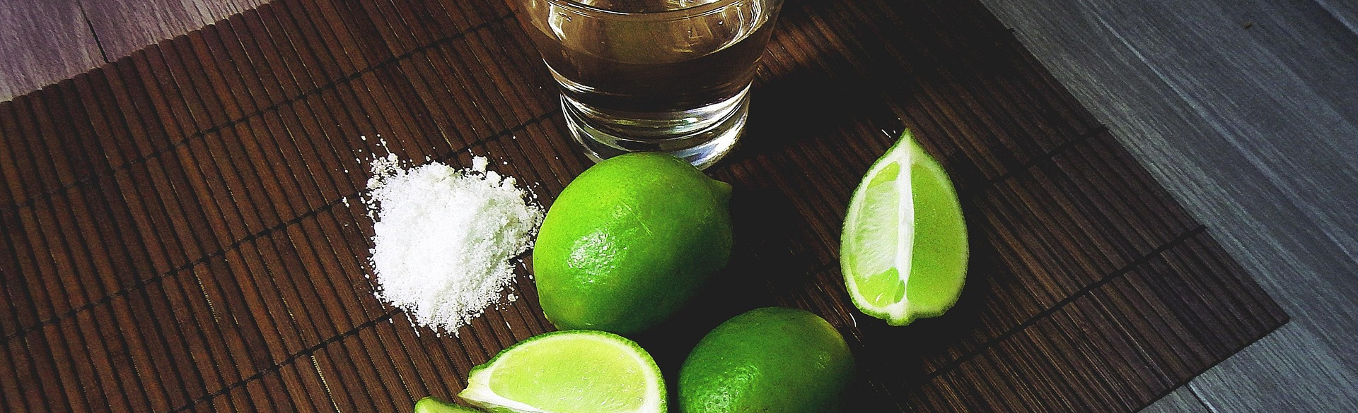 tequila-2593432_1920