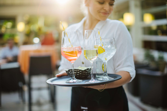 Fine Food & Drinks - Friends welcome!, © insel-hotel