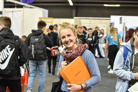 Bild einer Messebesucherin